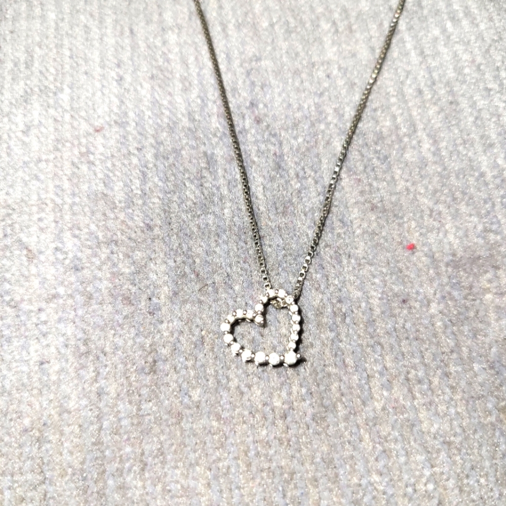 Kay Jelewers Diamond Heart Necklace